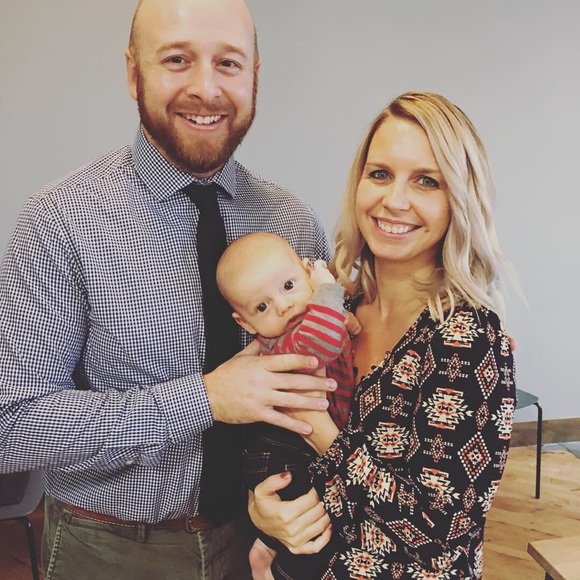 Meet your Posher, Erin - Picture 6 of 7